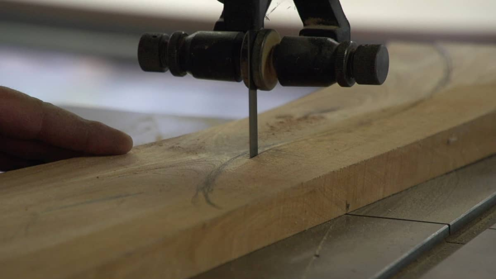 Choosing the Right Bandsaw Blade for Wood