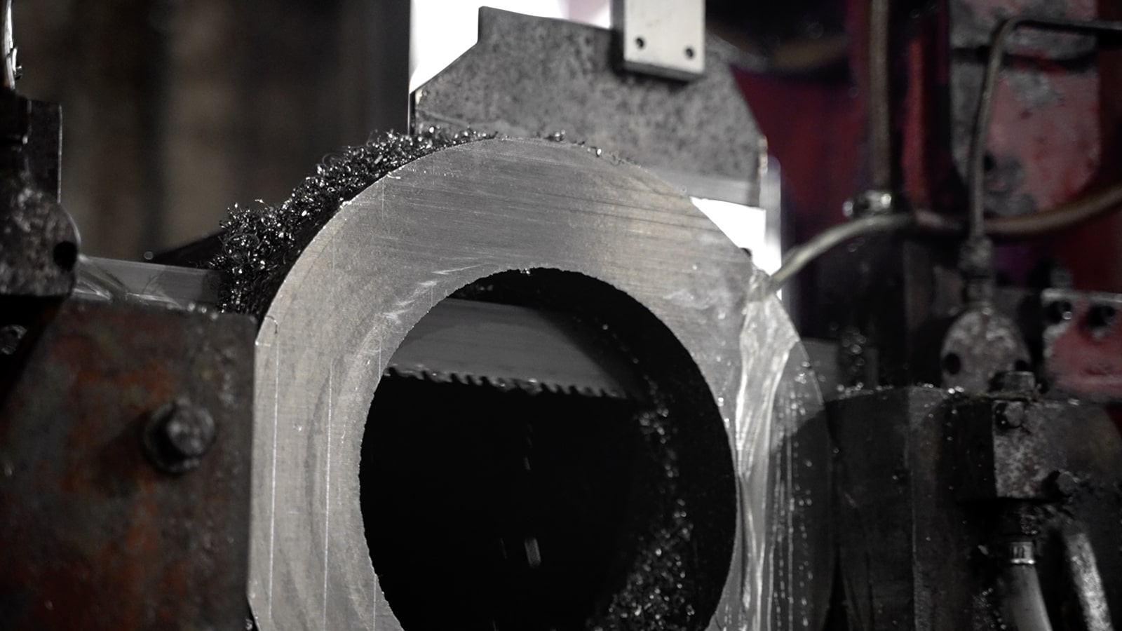 causes of Gullet Cracks in Band Saw Blades