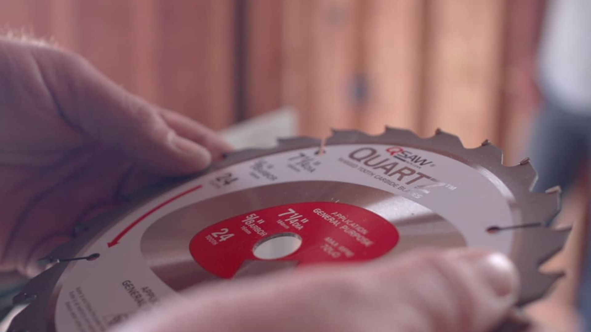 Right Circular Saw Blade