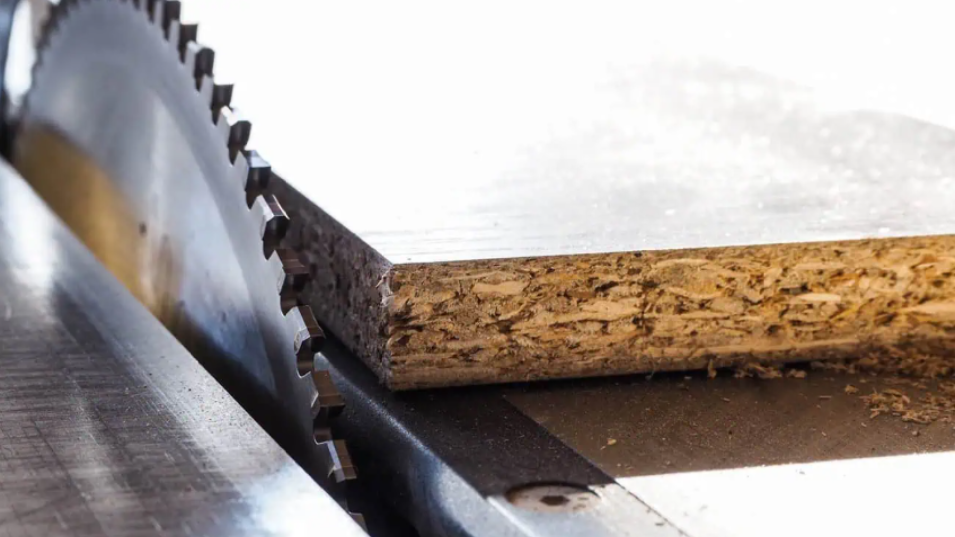 Cut Melamine Board Effectively Without Chipping
