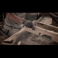 QSaw 901 pallet dismantler band saw blade cutting nail embedded wooden pallets